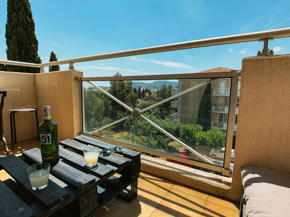 T2 Tout Confort Proche Centre Hyeres & Plages Экстерьер фото